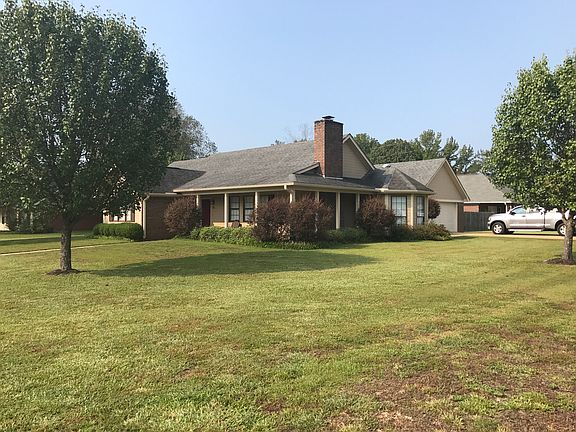 5th image of 190 Westwood Cir