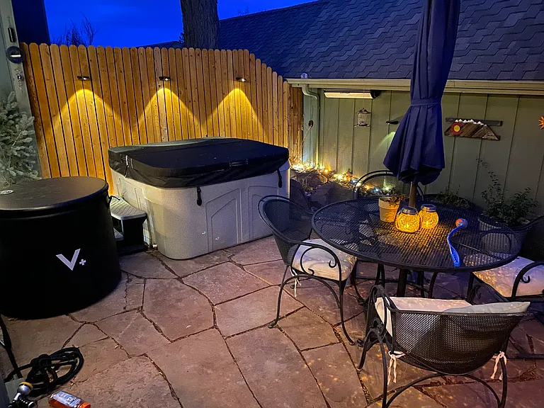 patio table, jacuzzi, and cold plunge.
