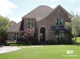 15748 Old Pierce Rd, Fairhope, AL 36532