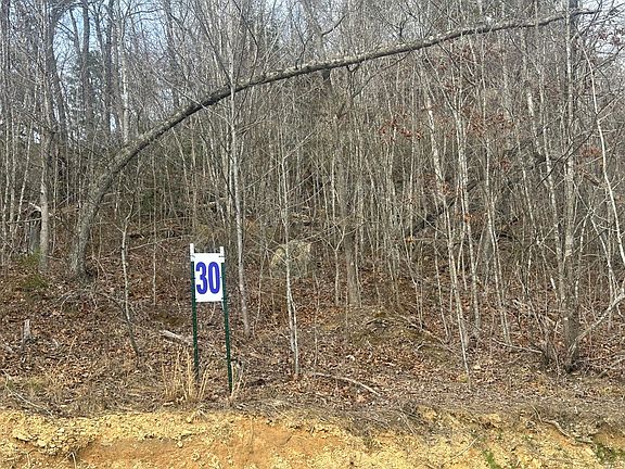 5th image of 30 Sleepy Hollow Rd
