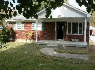 305 Caple Ave, Fairdale, KY 40118