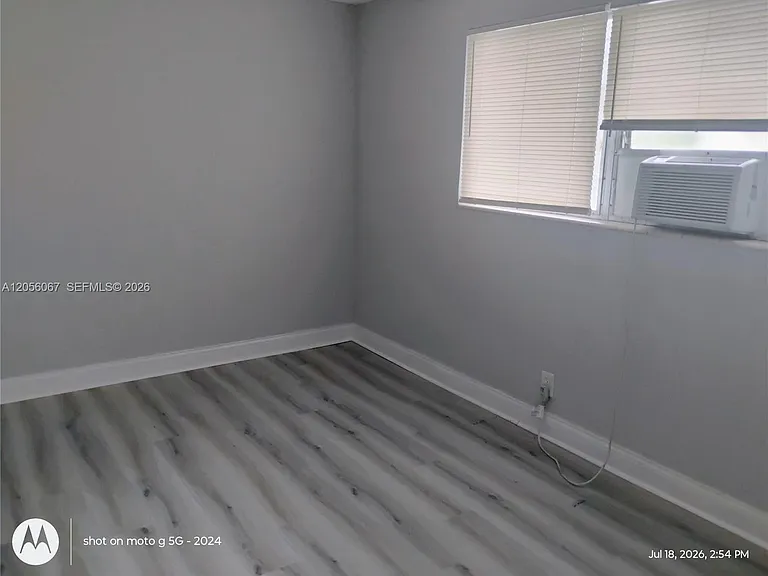 4321 W Hallandale Beach Blvd #1 — Photo 13