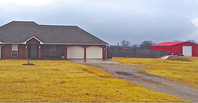 2nd image of 32782 45th St
