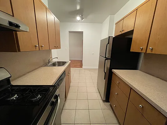 Rented by Contact Realty | media 45