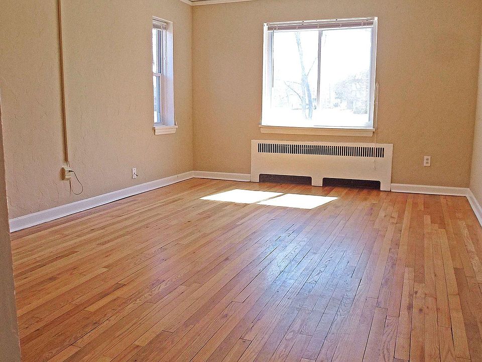 1st image of 17850 Northwood Ave APT 6