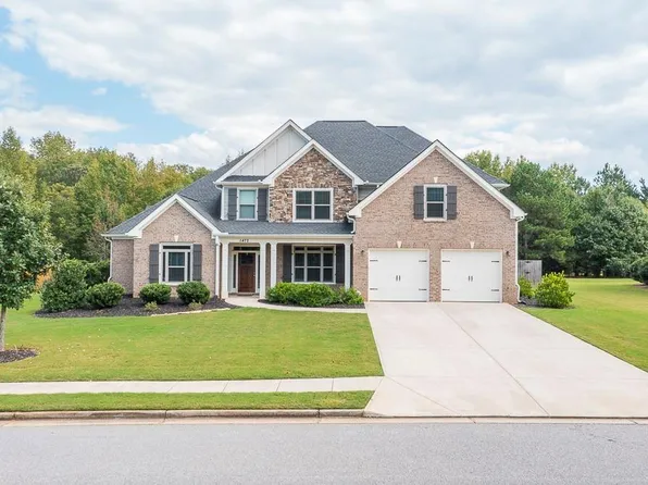 1472 E Princeton Dr, Bogart, GA 30622