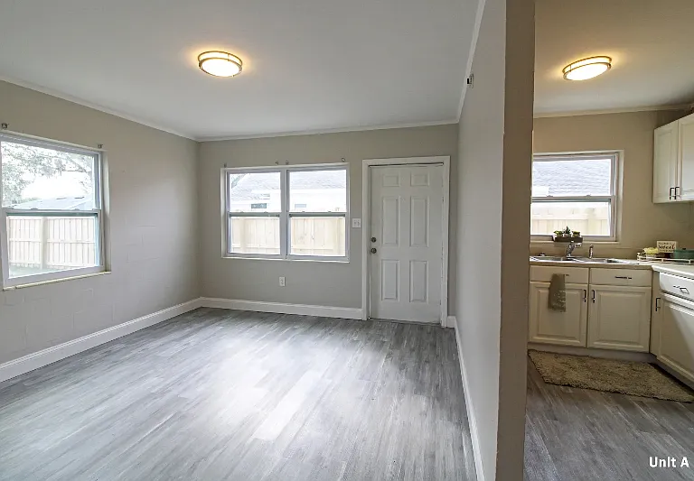 310 Walnut St #A — Photo 6