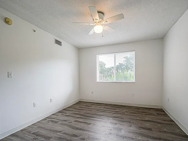 1670 N 42nd Cir #203 — Photo 15