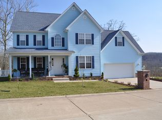 108 Applewood Dr, Ona, WV 25545