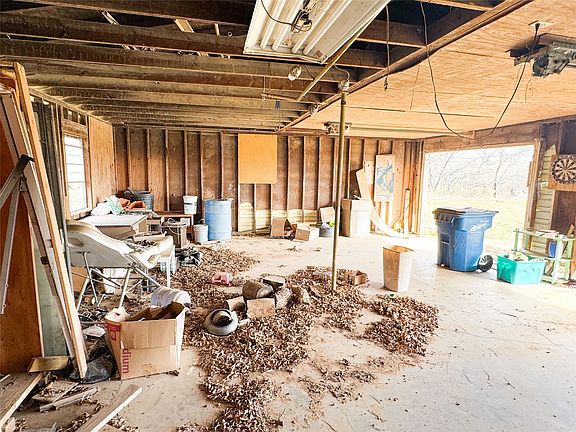 5th image of 510 Franklin Ave