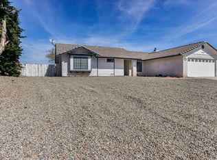 15478 Via Bahia St, Hesperia, CA 92345