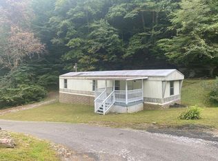 20 Damron Rd, Pikeville, KY 41501