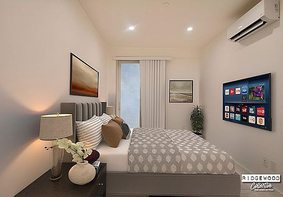 5th image of 437 Irving Ave #1