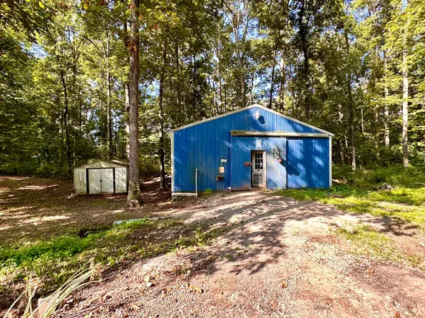 2458 Old Highway 50, Xenia, IL 62899