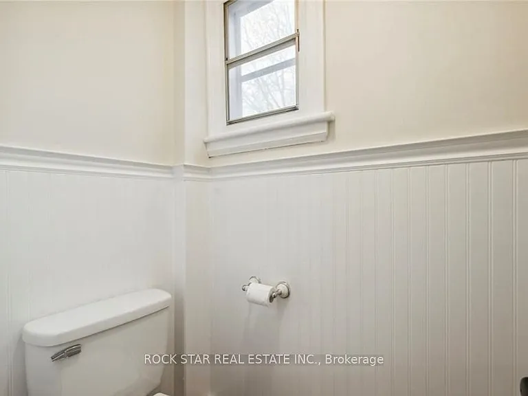 51 Smith Ave #MAIN — Photo 8