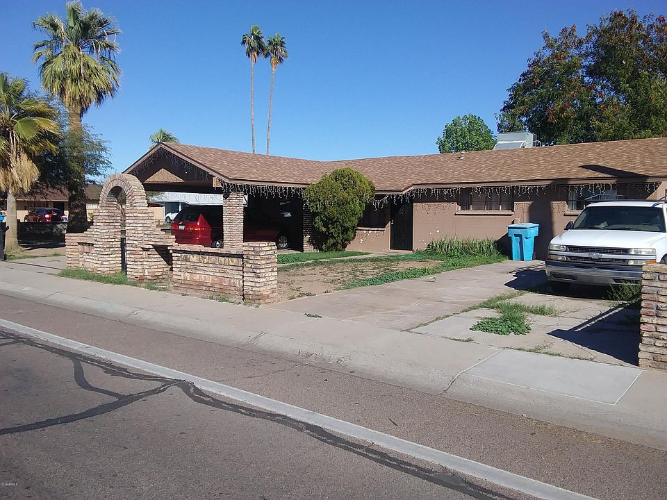 2nd image of 3327 N 39th Ave