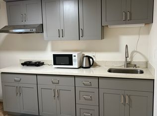 585 Hanover St, Daly City, CA 94014