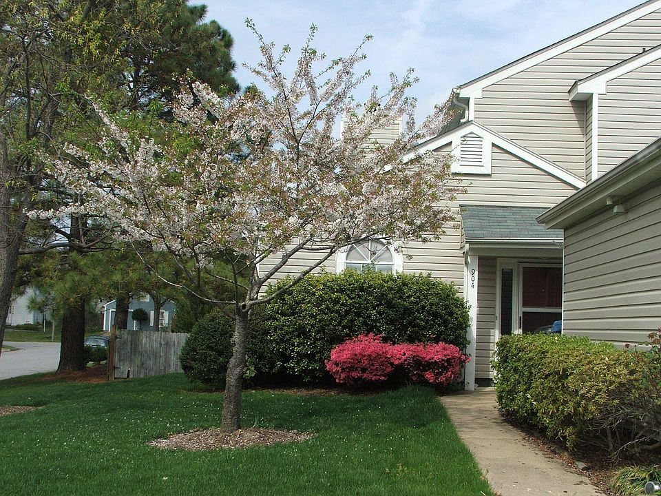 1st image of 904 Campion Ct