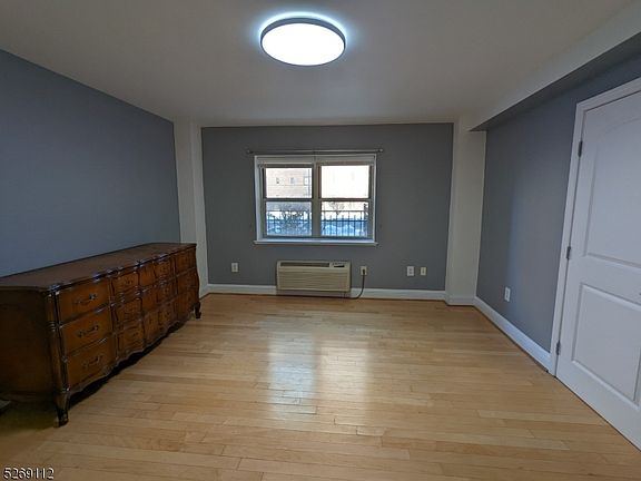 2nd image of 70 S Munn Ave APT 102