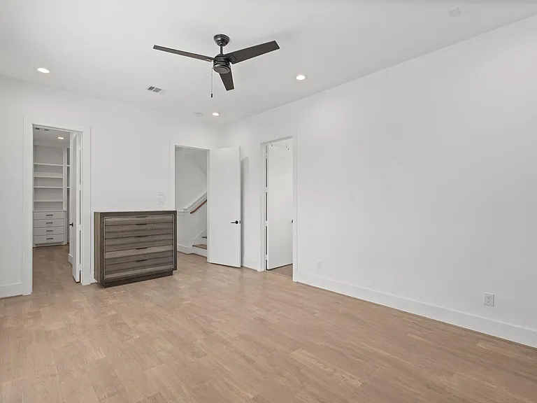 6010 Truro St #C — Photo 34