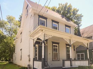 37 Cherry St, Mount Holly, NJ 08060