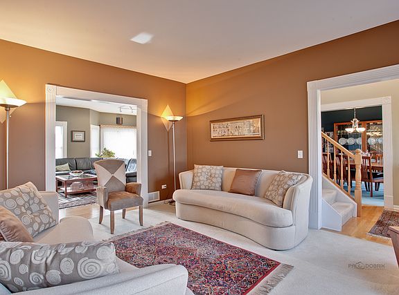 3rd image of 1080 Mount Vernon Dr
