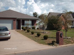 650 Mable Dr, La Vergne, TN 37086