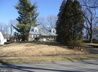 3121 Jenkintown Rd, Glenside, PA 19038