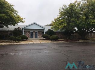 102 E Jefferson Pl, Hobbs, NM 88240