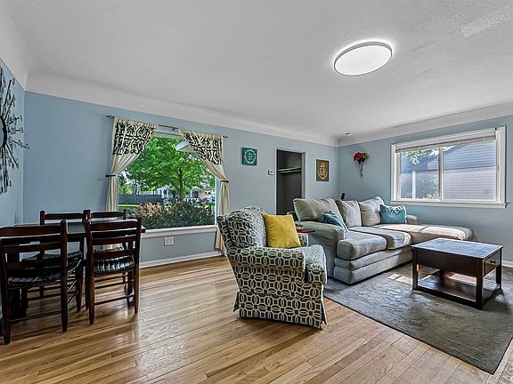 3rd image of 729 Stimson St