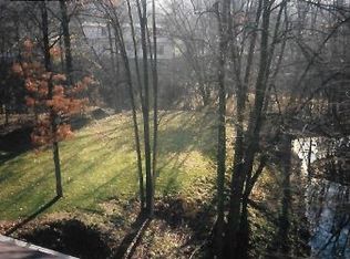3843 S Beverly Hills Dr, Toledo, OH 43614