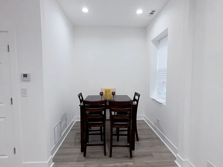 7216 S Perry Ave #2 — Photo 3