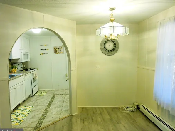 323 Jean Bradley Cir #321, Frederica, DE 19946