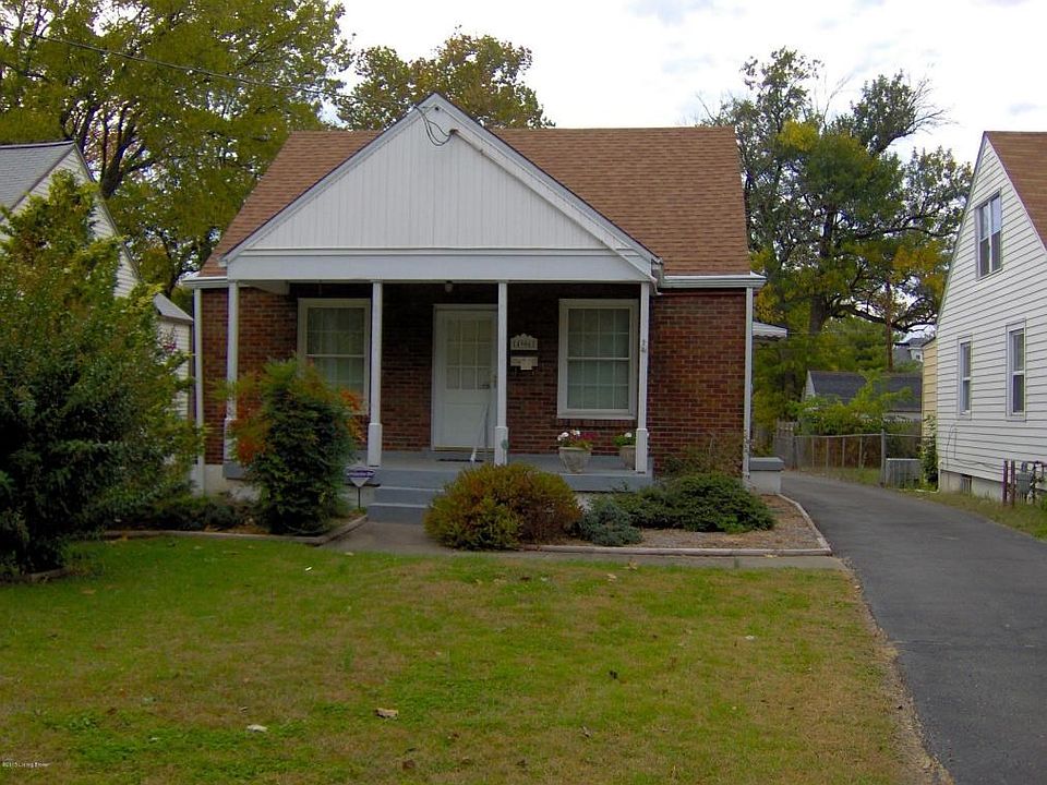 4906 S 3rd Front