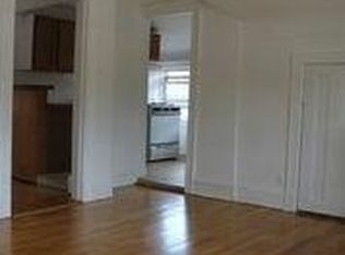 4011 209th St, Flushing, NY 11361