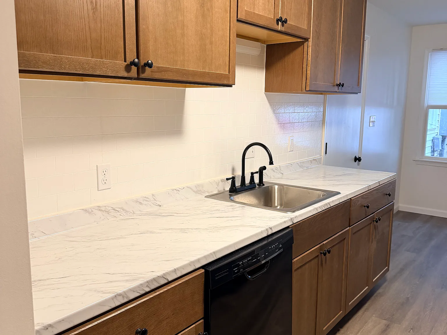 166 Lindfield Cir — Photo 2