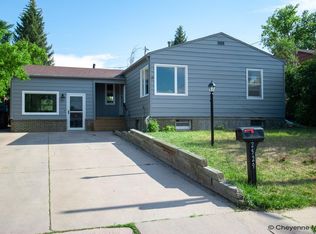 2529 E 16th St, Cheyenne, WY 82001