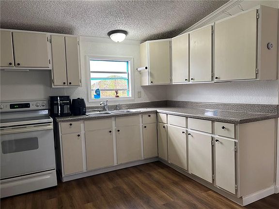 4th image of 163 Bryant Rd