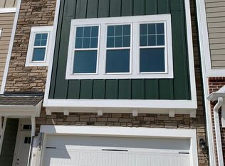 1043 Commack Dr, Durham, NC 27703