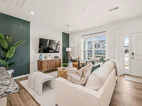 Wayford at Pringle Towns