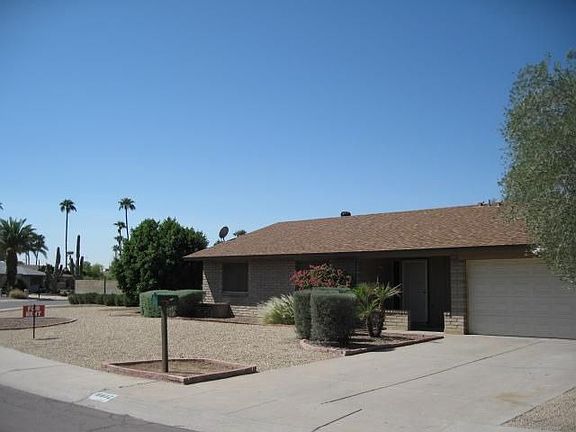 4th image of 16832 N 38th Dr