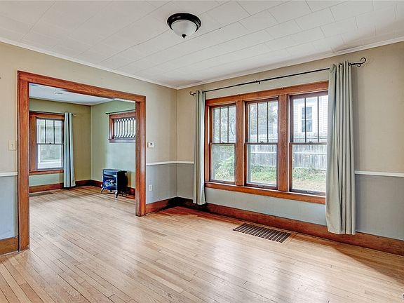 2nd image of 210 Homer Ave