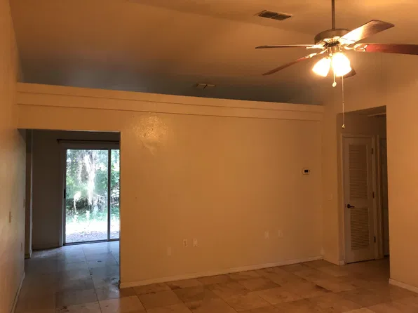 855 NW 20th St, Gainesville, FL 32603