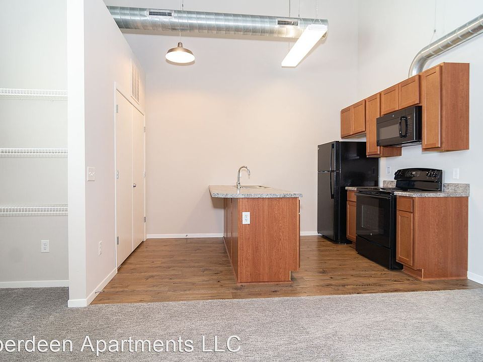 1st image of 1121 Jackson St #313