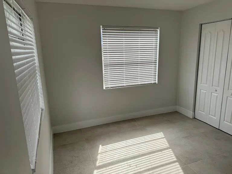 2300 E Crystal Lake Ave — Photo 12