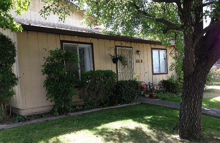 1st image of 414 Acacia Ave #D