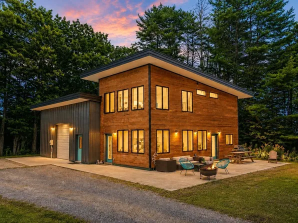 64 Bullock Road, Norwich, VT 05055