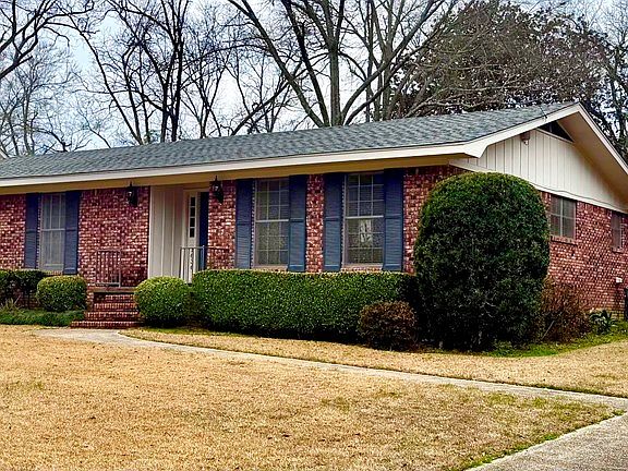2nd image of 1636 Lake Park Dr