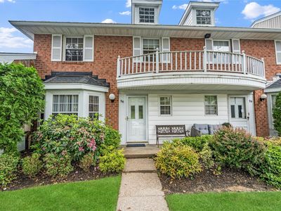 38 The Mews, Syosset, NY, 11791