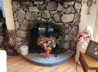 48 Harbor Hill Dr, Huntington, NY 11743